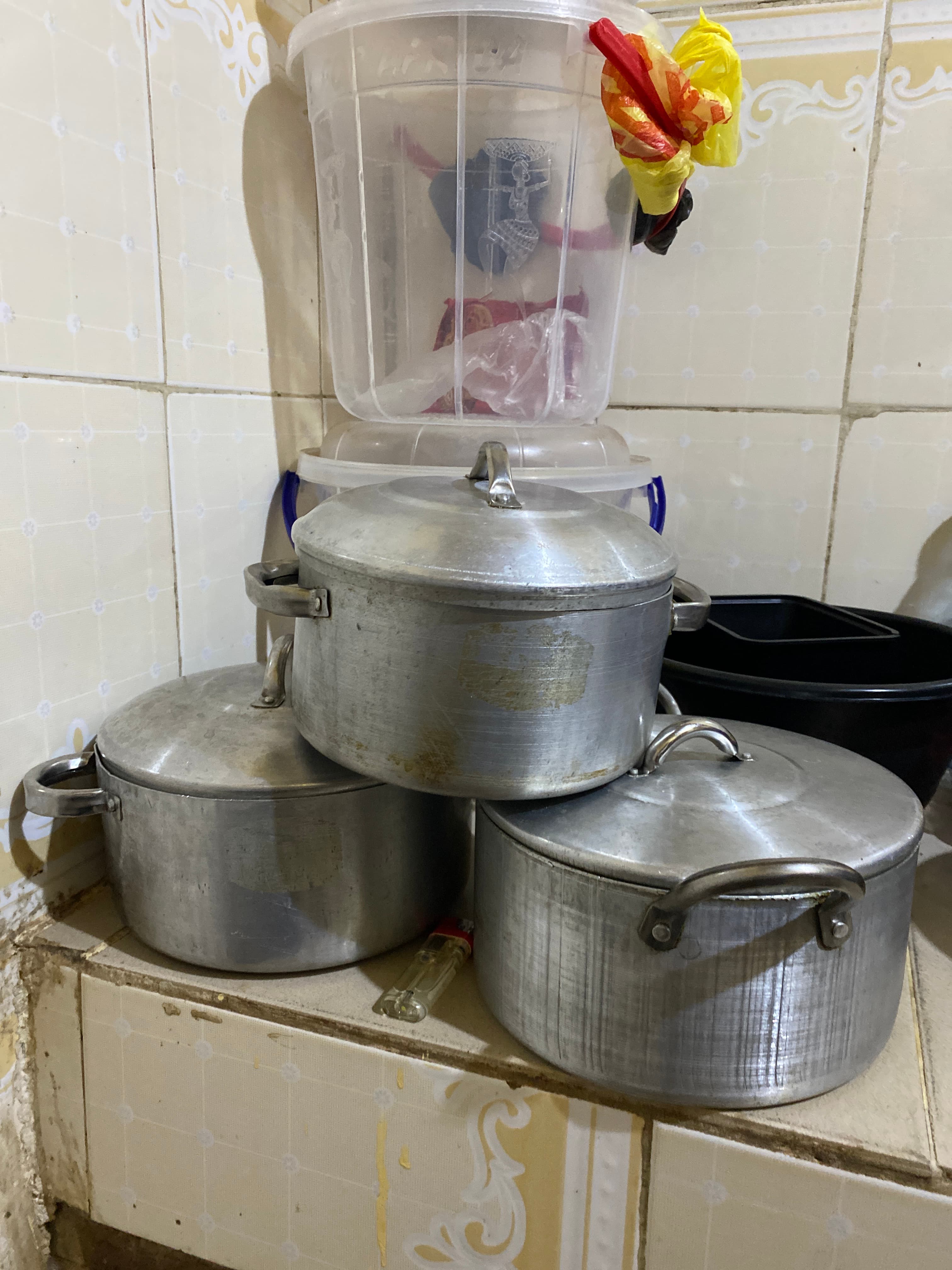 3 set pots